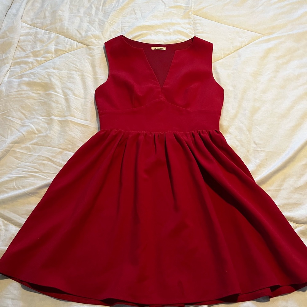Red Sleeveless Dress